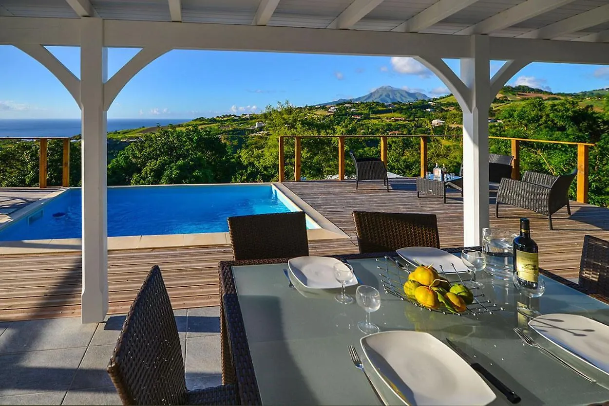 Ti Sunset Et Bungalow 2 Chambres Le Carbet 0*,  Martinique